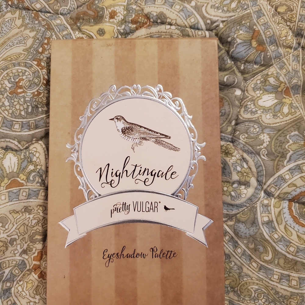 Pretty Vulgar Nightingale Eyeshadow Palette
